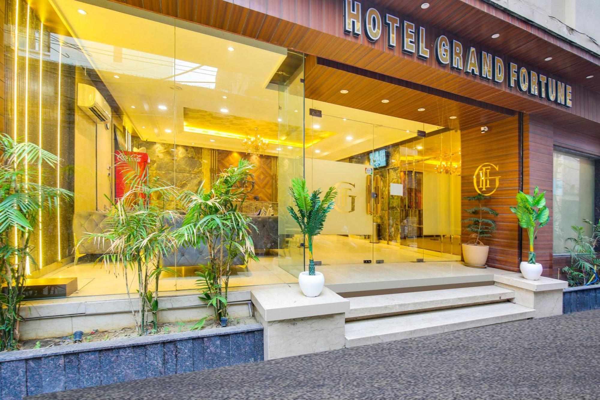 אמריצר Super Townhouse Grand Fortune מראה חיצוני תמונה